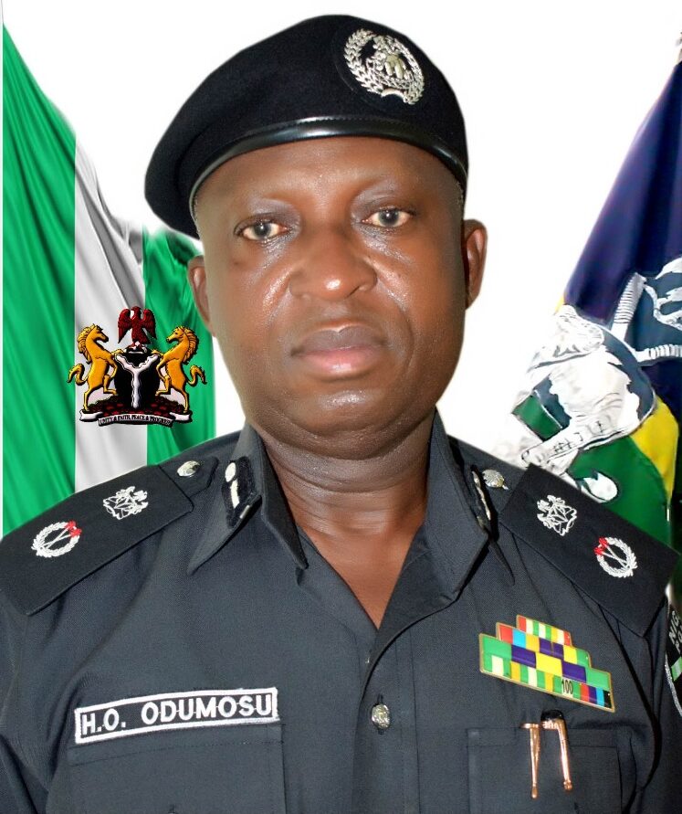 CP Odumosu Commends Police Officers for Assisting Woman in Labour