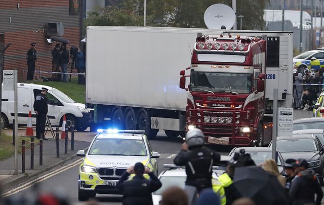 London Police Say 39 Frozen Bodies Found in Truck are From Vietnam